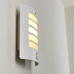 Applique murale d'extérieur Alslev Blanc, 1 lumière, Détecteur de mouvement