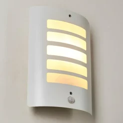 Applique murale d'extérieur Alslev Blanc, 1 lumière, Détecteur de mouvement