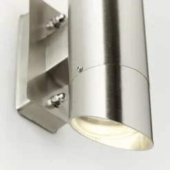 Applique murale d'extérieur Brilliant Ellary Argenté, 1 lumière