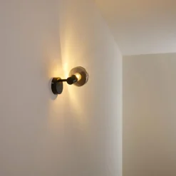 Applique murale Tyksov Noir, 1 lumière