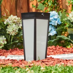 Borne lumineuse Begg LED Noir, 1 lumière, Détecteur de mouvement, Changeur de couleurs