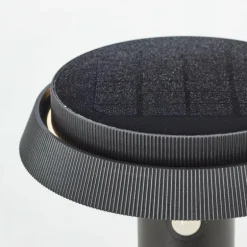 Lampadaire d'extérieur Brilliant Alvero LED Noir, 1 lumière, Détecteur de mouvement