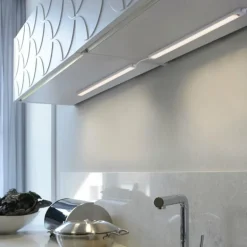 lampes pour bandeaux Paul Neuhaus AMON LED Argenté, 1 lumière, Détecteur de mouvement