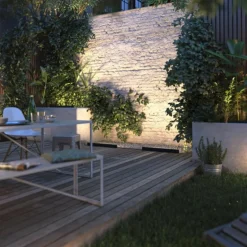 Philips Hue White and Color Ambiance Amarant LED Noir, 1 lumière, Changeur de couleurs