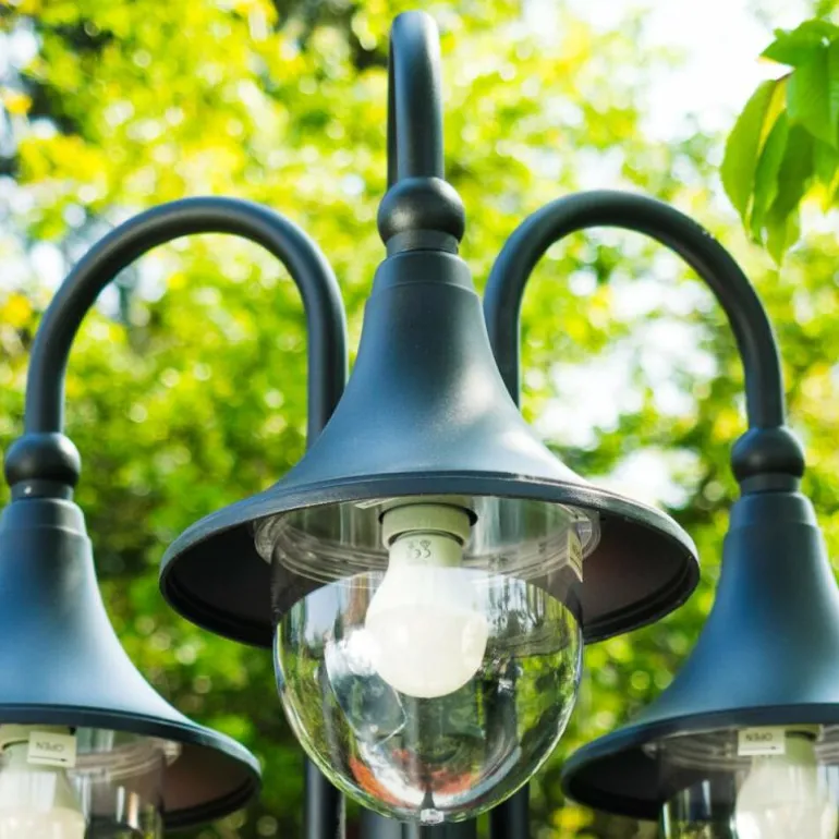 Réverbère Elgin Noir, 3 lumières