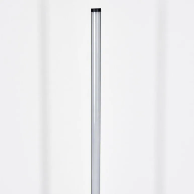 Uglestrup Lampadaire LED Noir, 1 lumière, Télécommandes, Changeur de couleurs